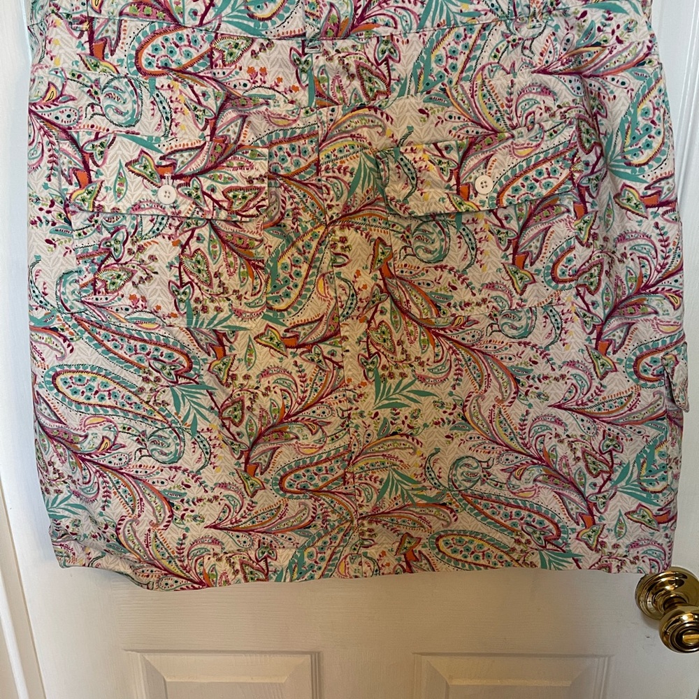 CJ Banks Paisley Print Women's Skort with 5 pockets size 16w - Picture 2 of 2